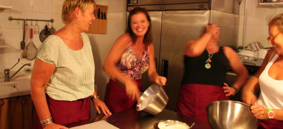 Hands-on Italian tiramisu Cooking classe in Italy